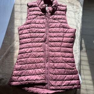 lululemon athletica Quilted Vest in Mauve